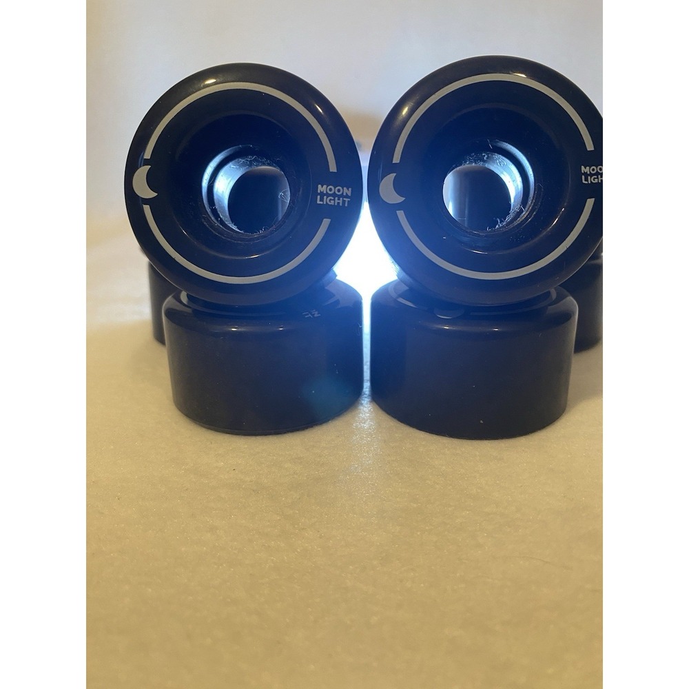 Moonlight  Roller discontinued,  new black wheels Indoor Outdoor  Perfect x8